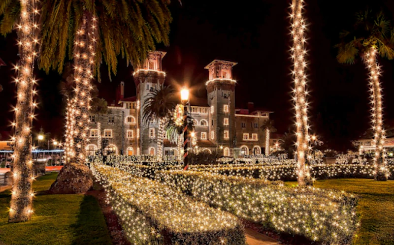 St. Augustine Lightner Nights of Lights 3 credit FloridashistoricCoast.com