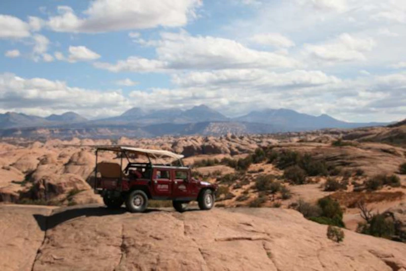 Moab Hummer 10