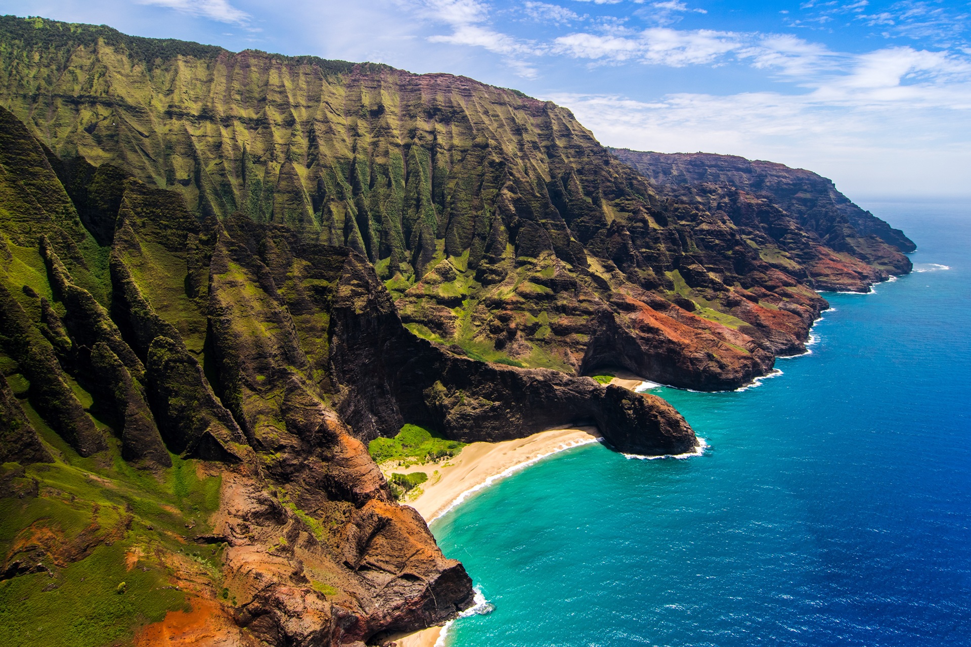 Hawaii shutterstock 523365632