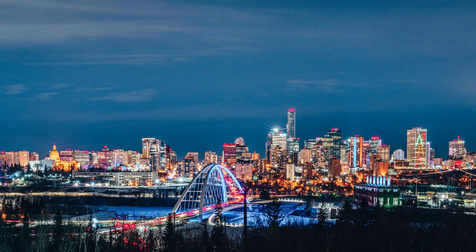 Alberta - Edmonton  Skyline Nacht