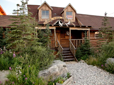 Manitoba - Lazy Bear Lodge 1