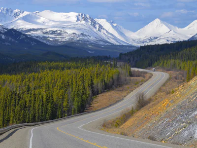 Yukon - Allgemein Straße Berge