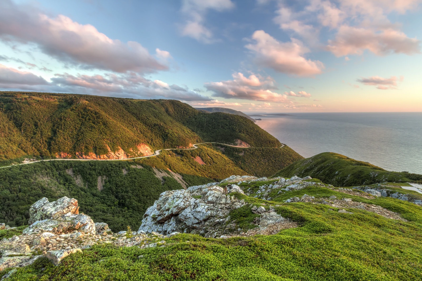 Maritime - Nova Scotia Baddeck Cabot Trail