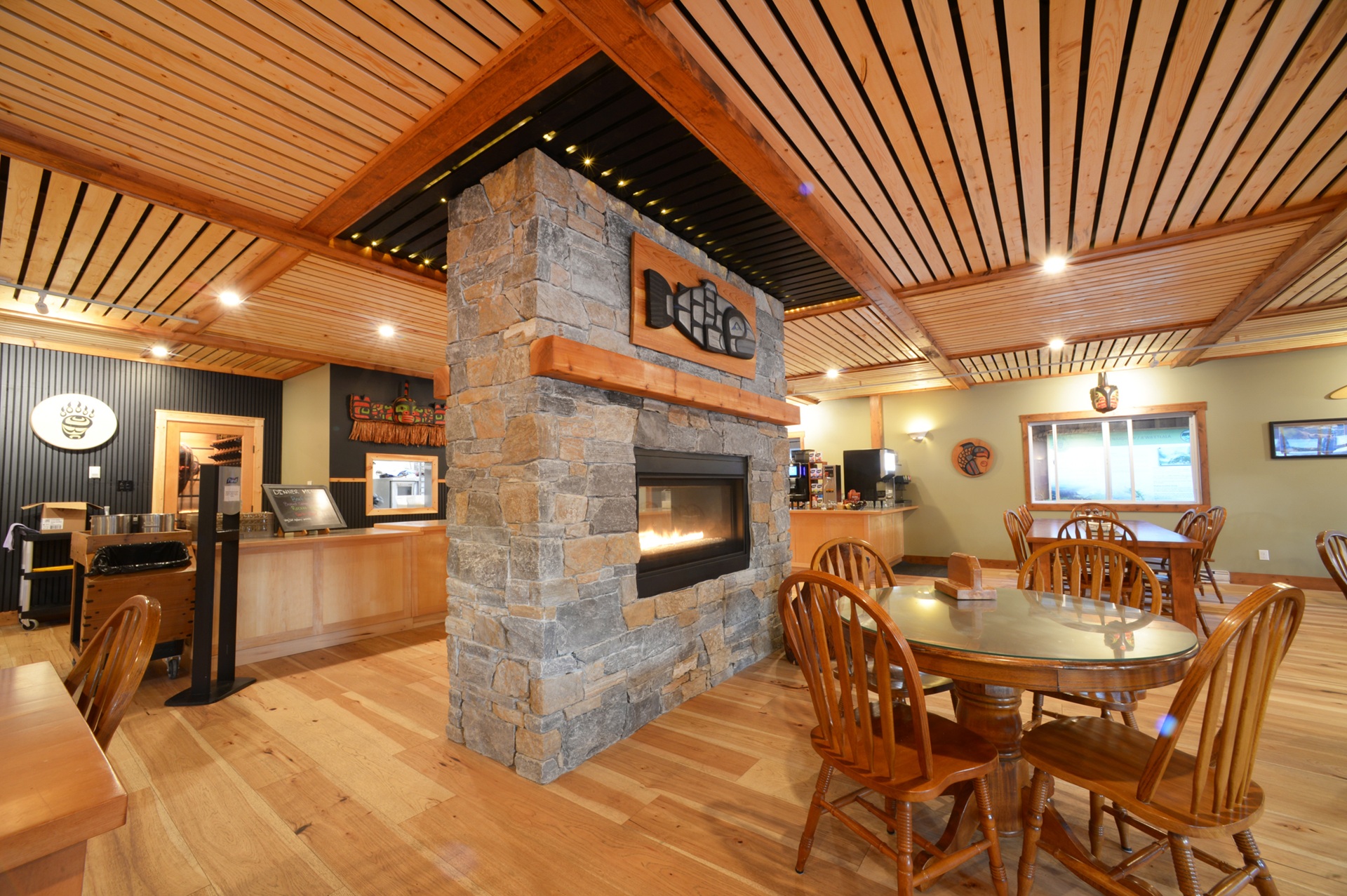 British Columbia - Knight Inlet Lodge