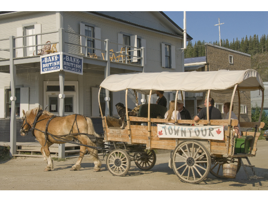 Tourweb-Fernweh-Angebote/Yukon/Dawson-City-01